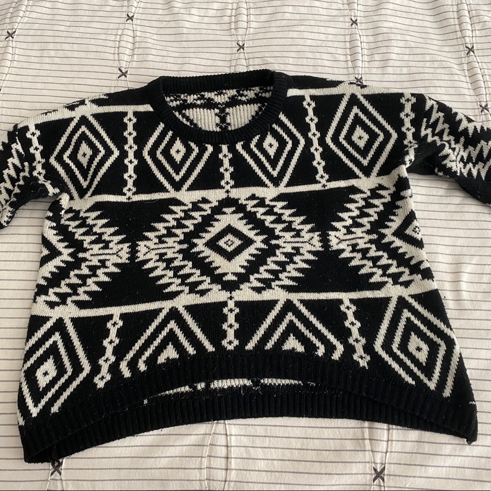 Vintage Black and White Sweater